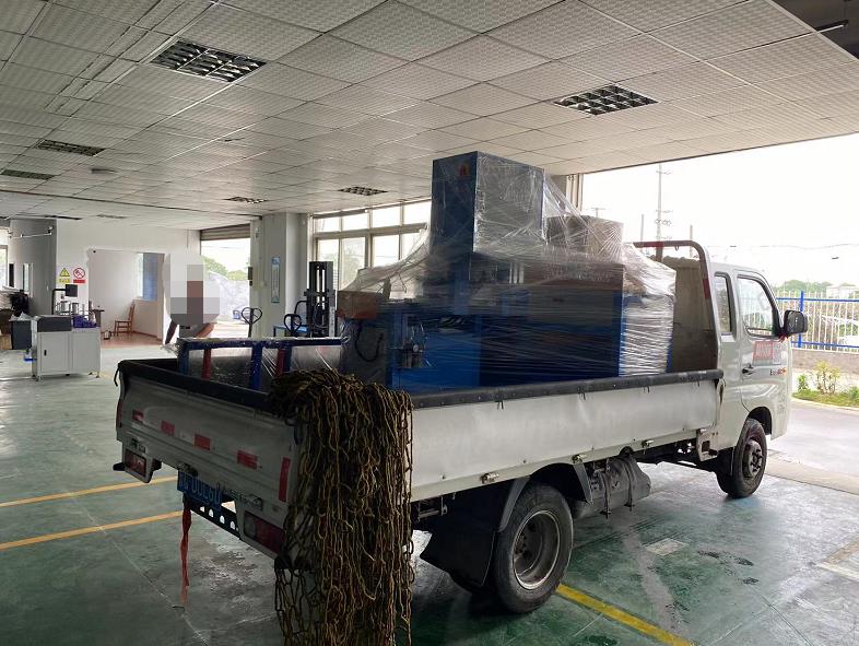 【寧波】高精密全自動(dòng)切鋁機(jī)SDY-Q450，客戶用來(lái)切割散熱器，出庫(kù)走起！！